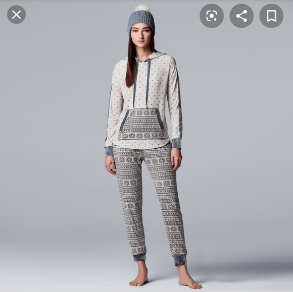 🍒NWT🍒 SIMPLY VERA WANG COZY 3 PC SLEEP GIFT SET - Picture 2 of 7